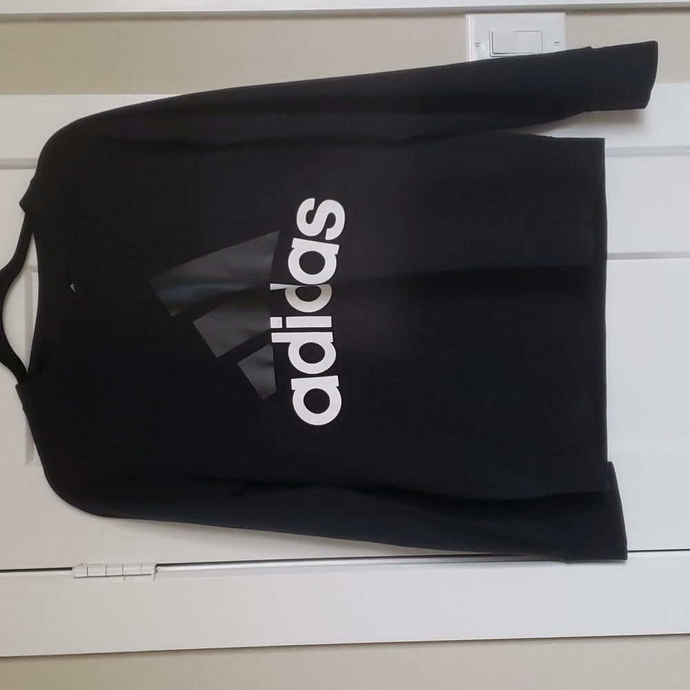 Addias athletic black sweater